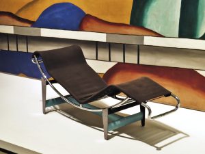mobilier Charlotte Perriand bois métal design moderniste